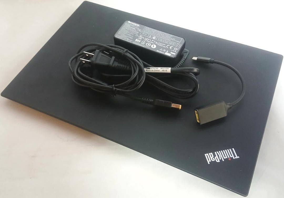 Lenovo X1 Carbon　i7-7500U　8GB　NVMe　Win11