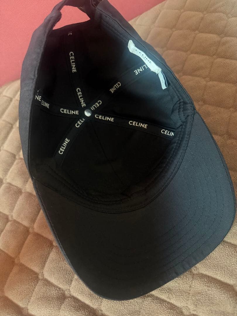 CELINE キャップ　黒