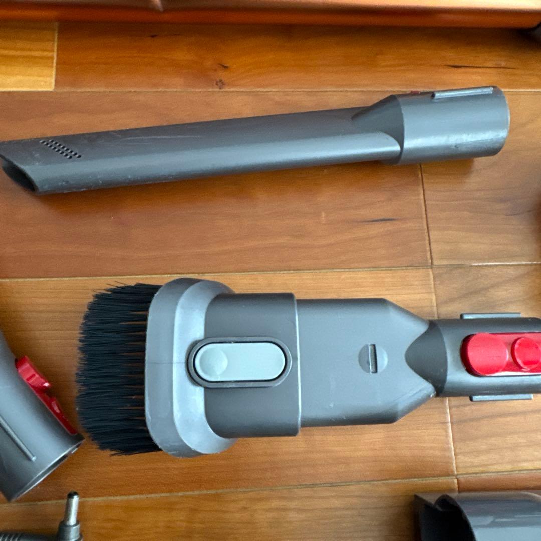 ダイソン dyson v10 sv12 掃除機