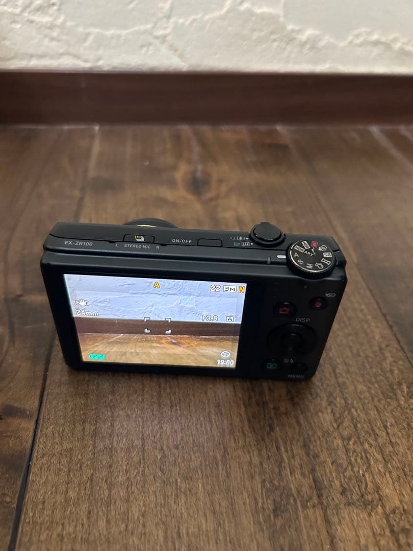 CASIO EXILIMデジタルカメラ、EX-ZR100 ブラック