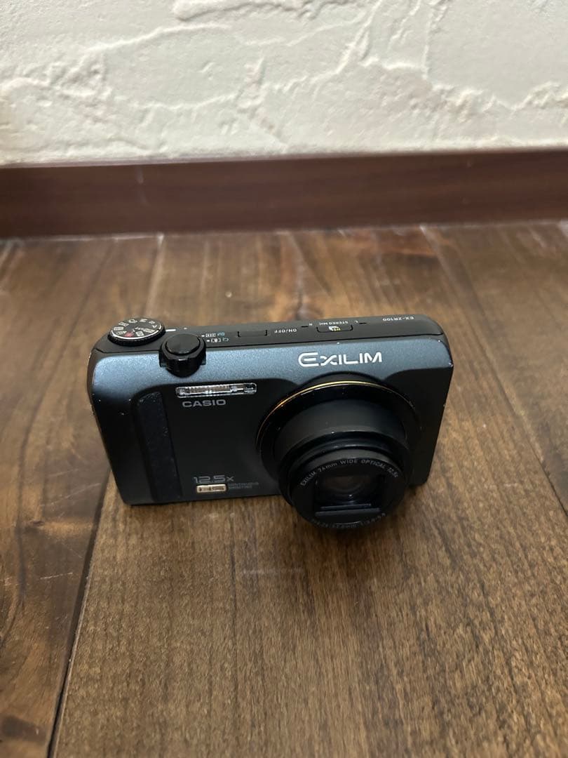CASIO EXILIMデジタルカメラ、EX-ZR100 ブラック
