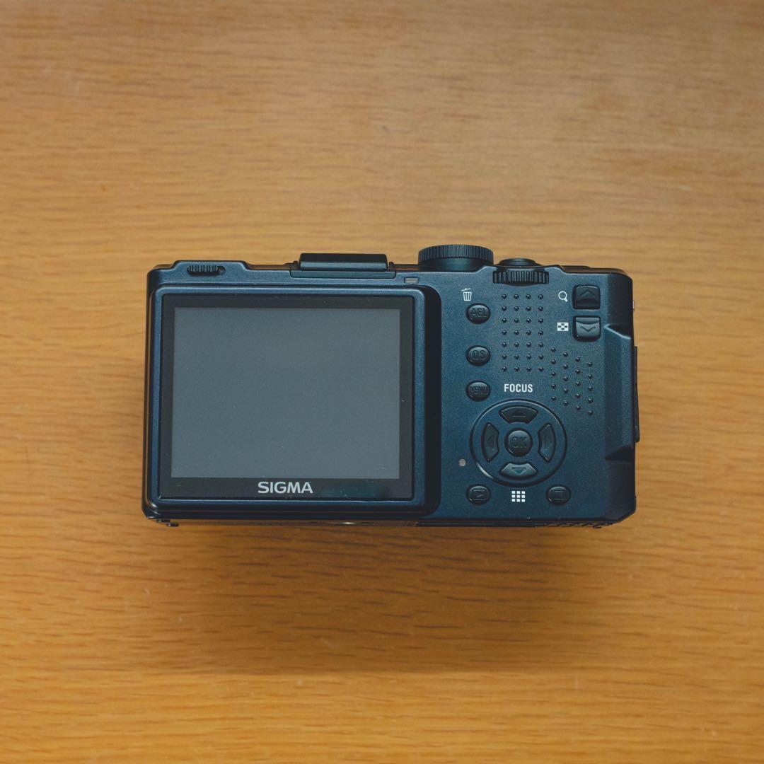 SIGMA DP2 コンパクトデジタルカメラ