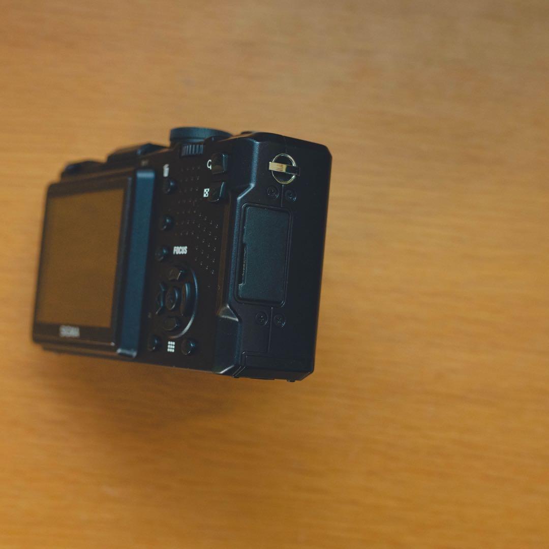 SIGMA DP2 コンパクトデジタルカメラ