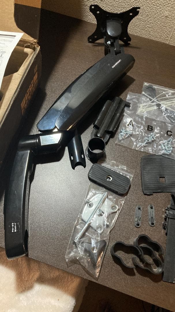 モニターアーム　グリーンハウス