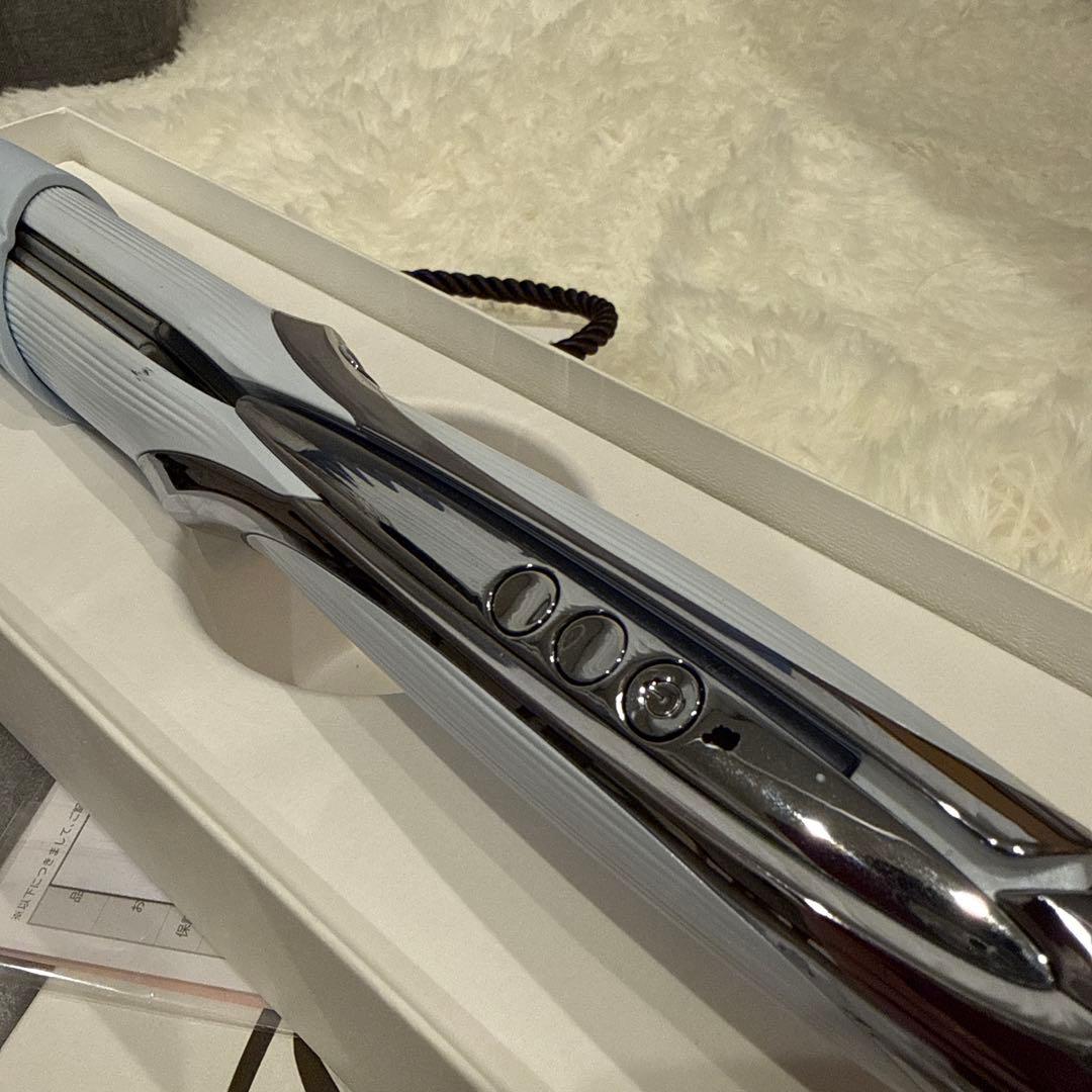 Refa ストレートアイロンプロ RE-AT-02A です。