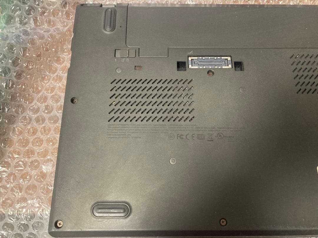 Thinkpad X260 i5 6300U/8GBメモリ/500GB SSD