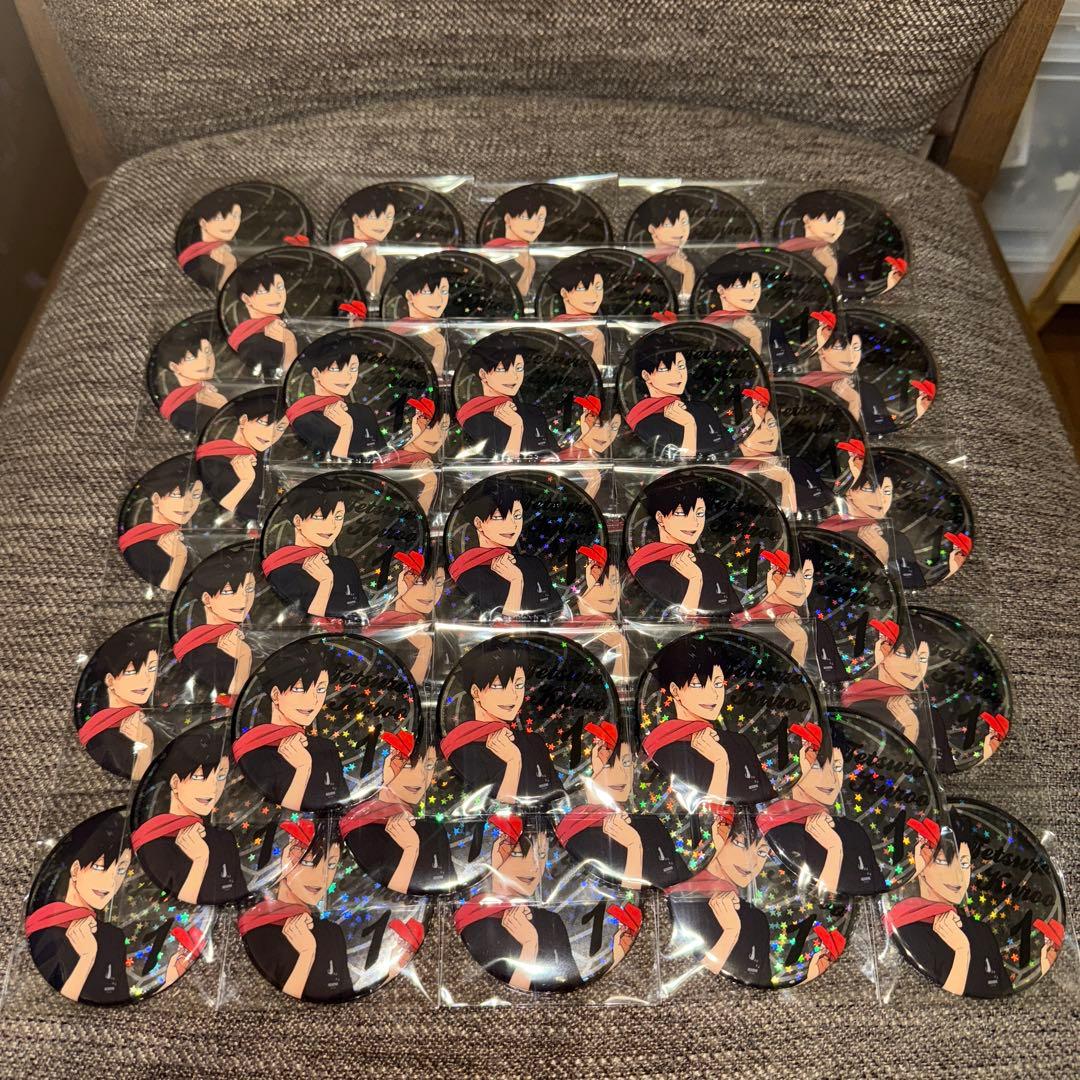 ハイキュー　アニメデッキ　ホログラム缶バッジ　紙飛行機　黒尾鉄朗 50点