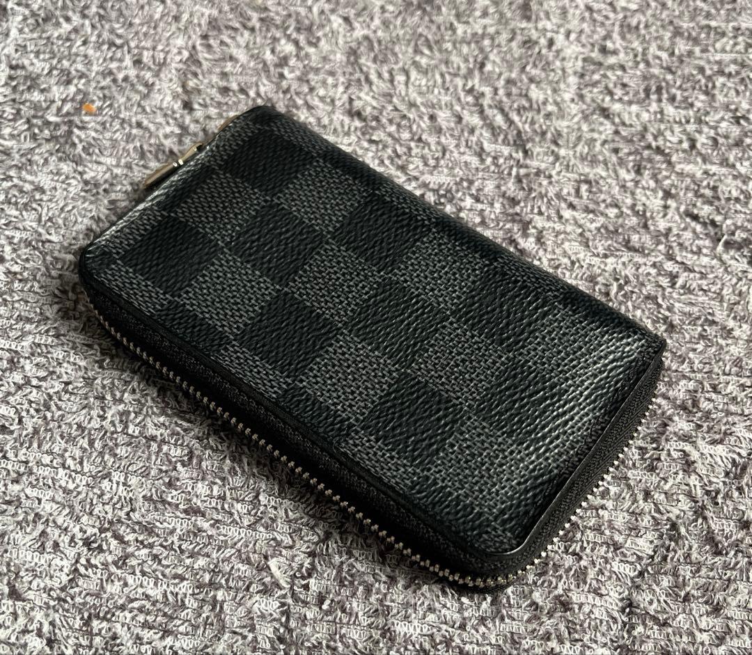 ルイ ヴィトン パース ダミエグラフィットICチップラウンドファスナー 黒