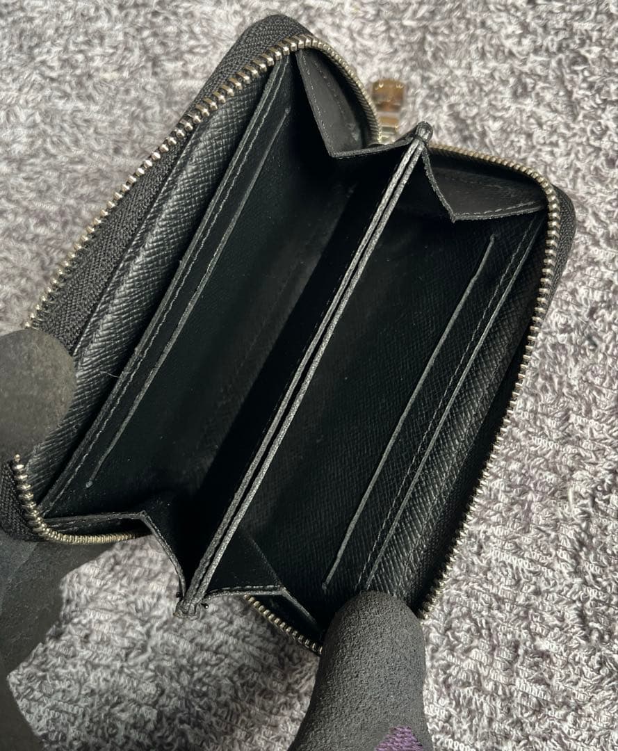 ルイ ヴィトン パース ダミエグラフィットICチップラウンドファスナー 黒