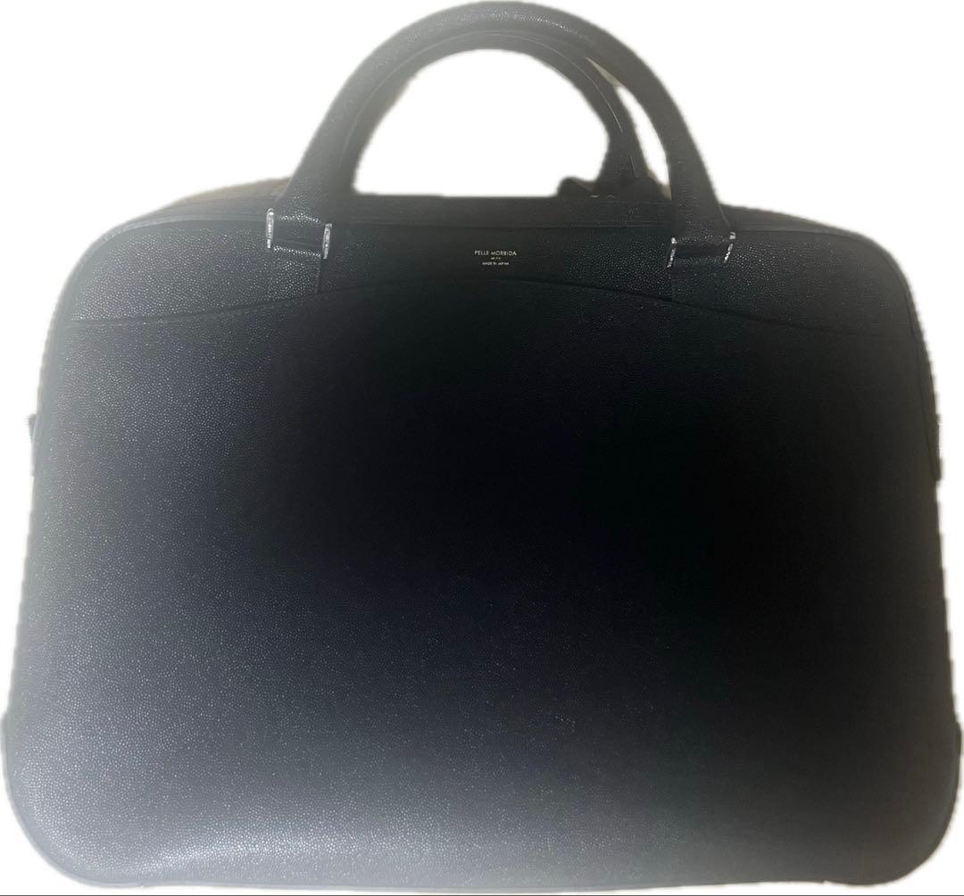 【直営店限定モデル・新品未使用】CSCA202 2室 ・黒 A4可