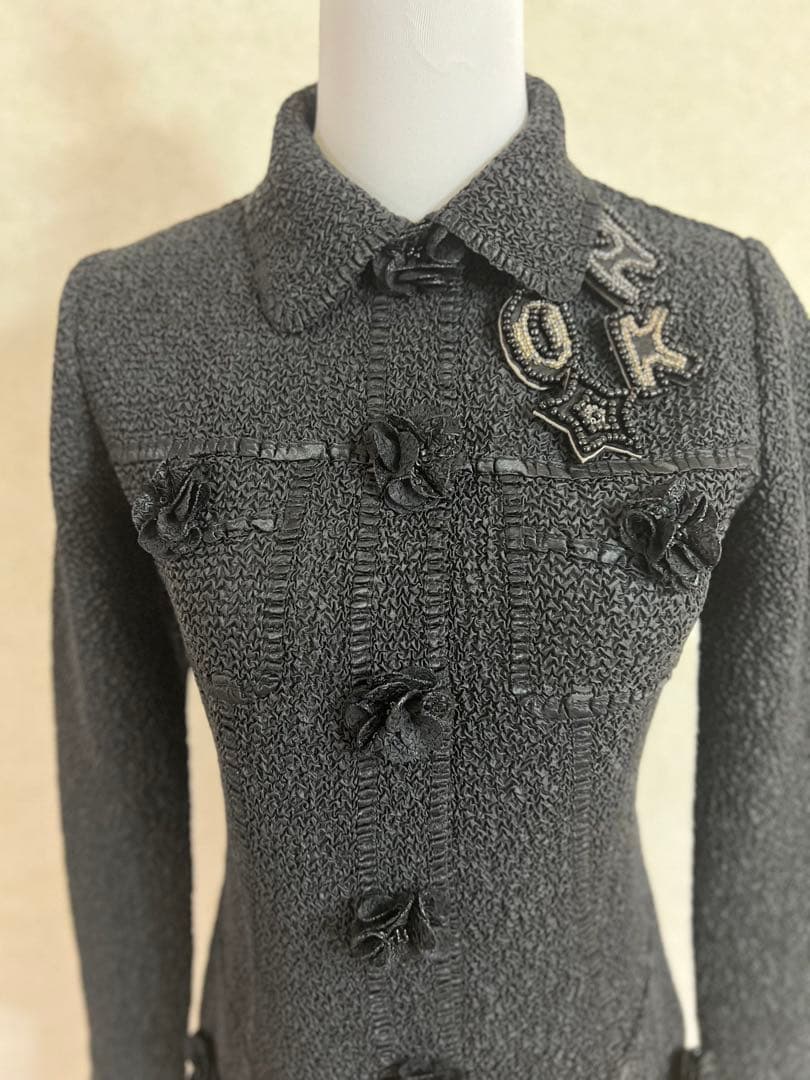 とみこ ✨美品✨ノコオーノ プリーツ フラワーモチーフ ジャケット