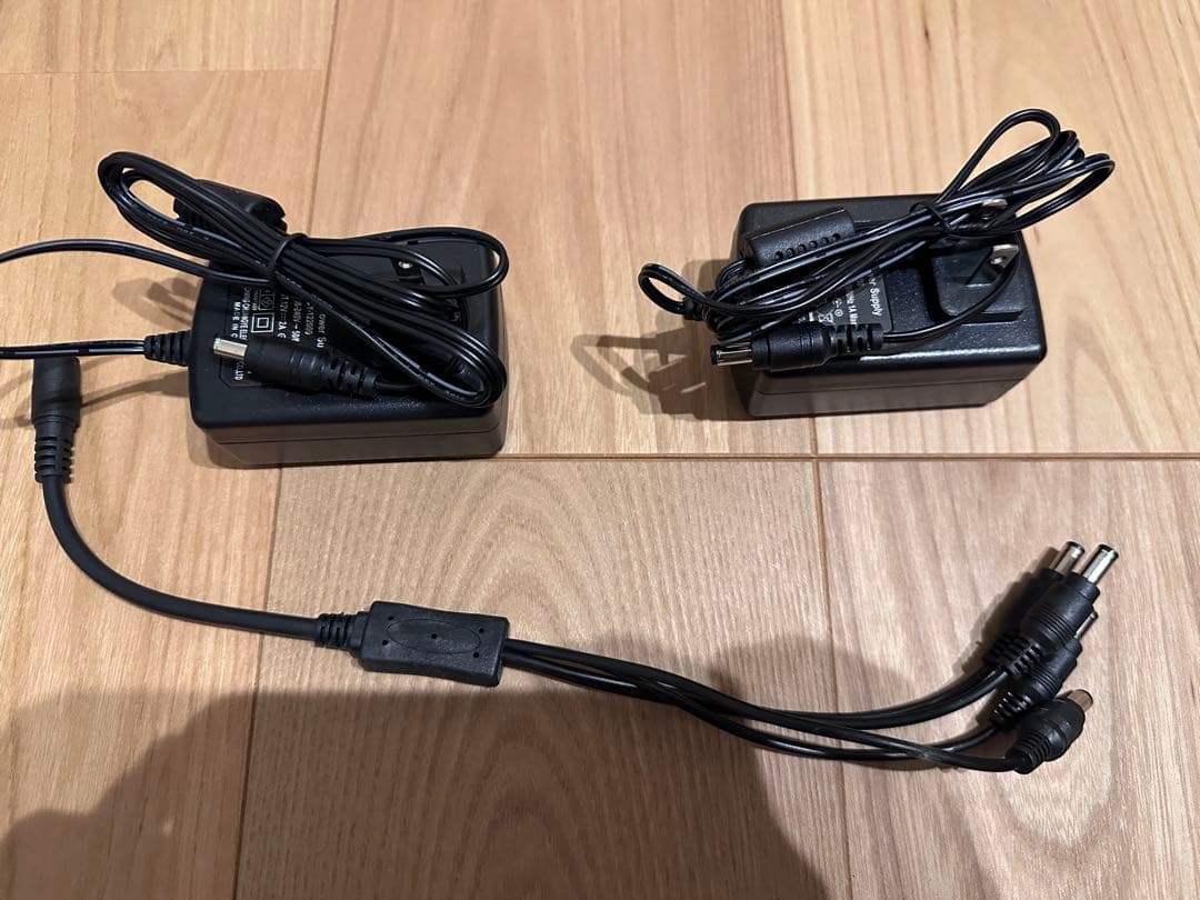 Floureon CCTV用監視カメラ8個セット