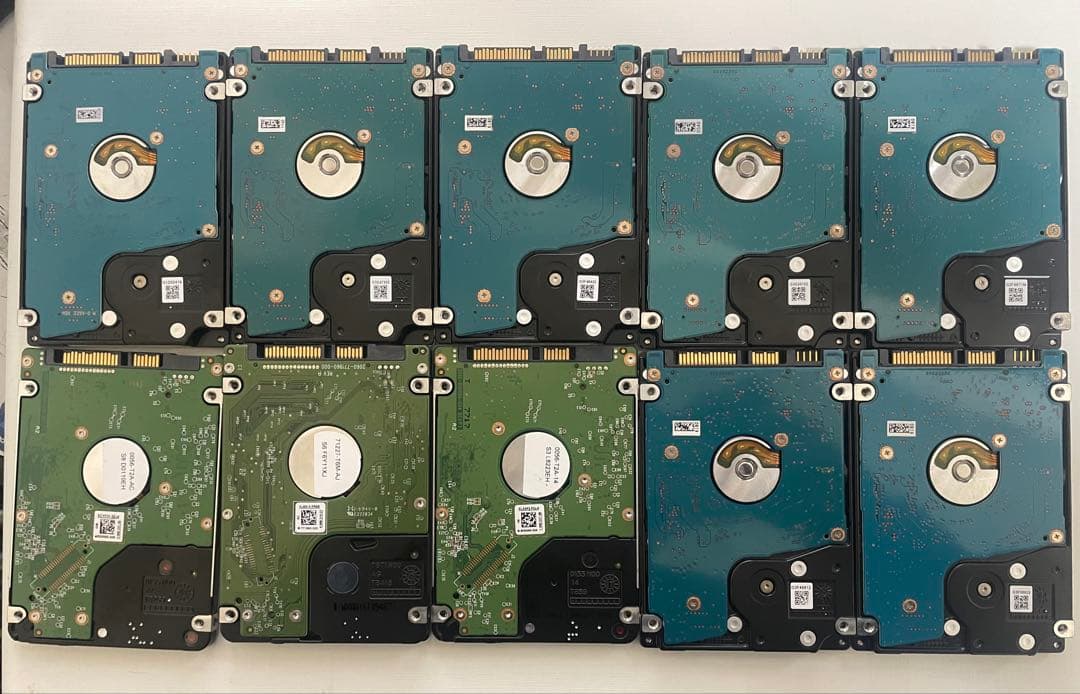 2.5インチ内蔵型HDD 1000GB×10個　正常動作品