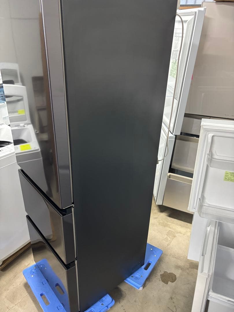 日立　R-V32RV（N) ノンフロン冷凍冷蔵庫　315L 2022年製