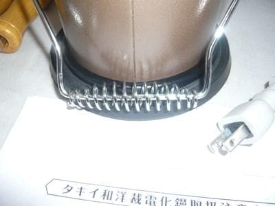 最新現行モデル未使用　タキイ電化鏝　ランプ付　和裁コテ　和裁こて　鏝２本付