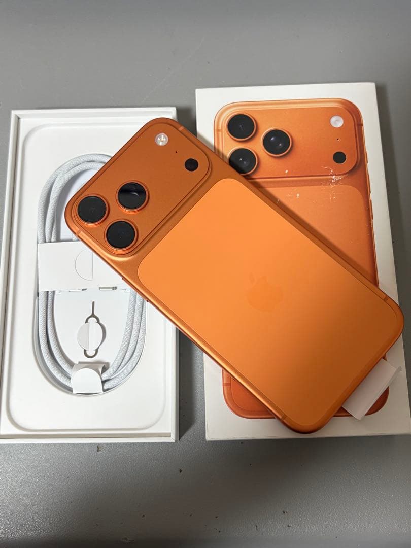 物理SIM極美品iPhone17 Pro Max 256GB コズミックオレンジ