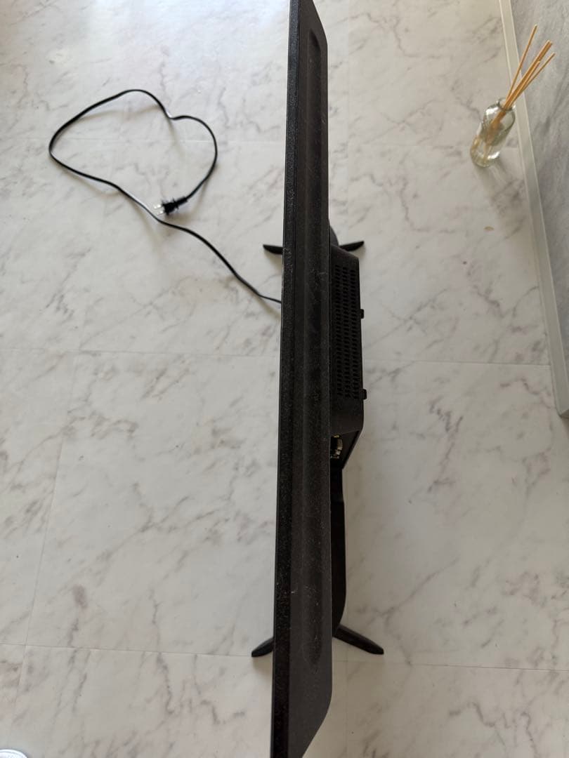 液晶テレビ 薄型 本体