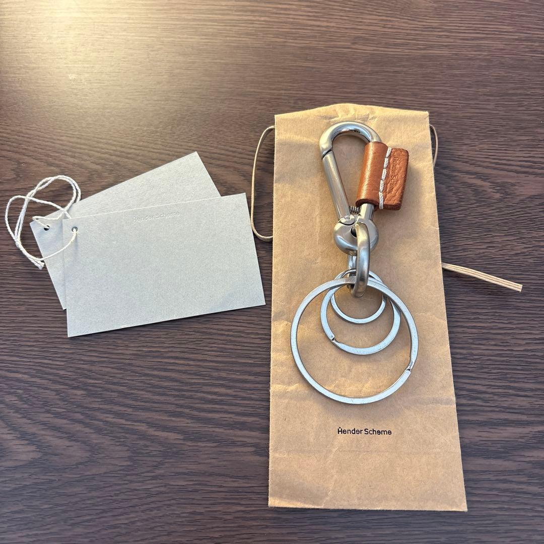 Hender Scheme カラビナ　エンダースキーマ