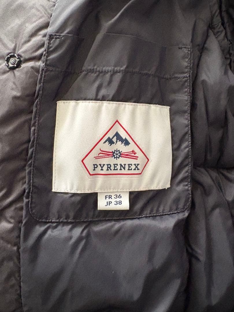 PYRENEX ネイビーダウンジャケット