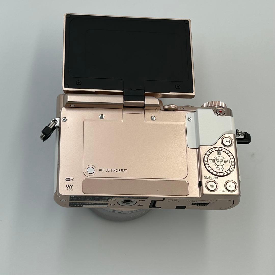 Panasonic LUMIX G DC-GF10W ミラーレスカメラ