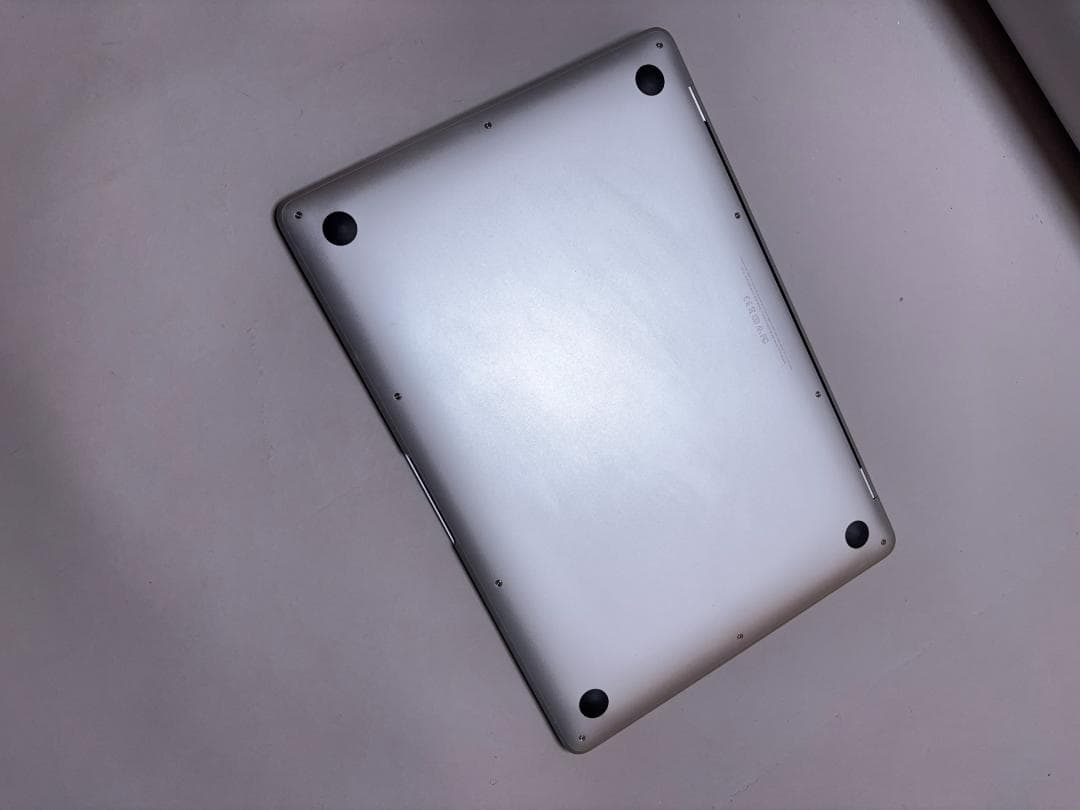 MacBook本体 MacBook Air Retina 13-inch 2018 8GB 256G