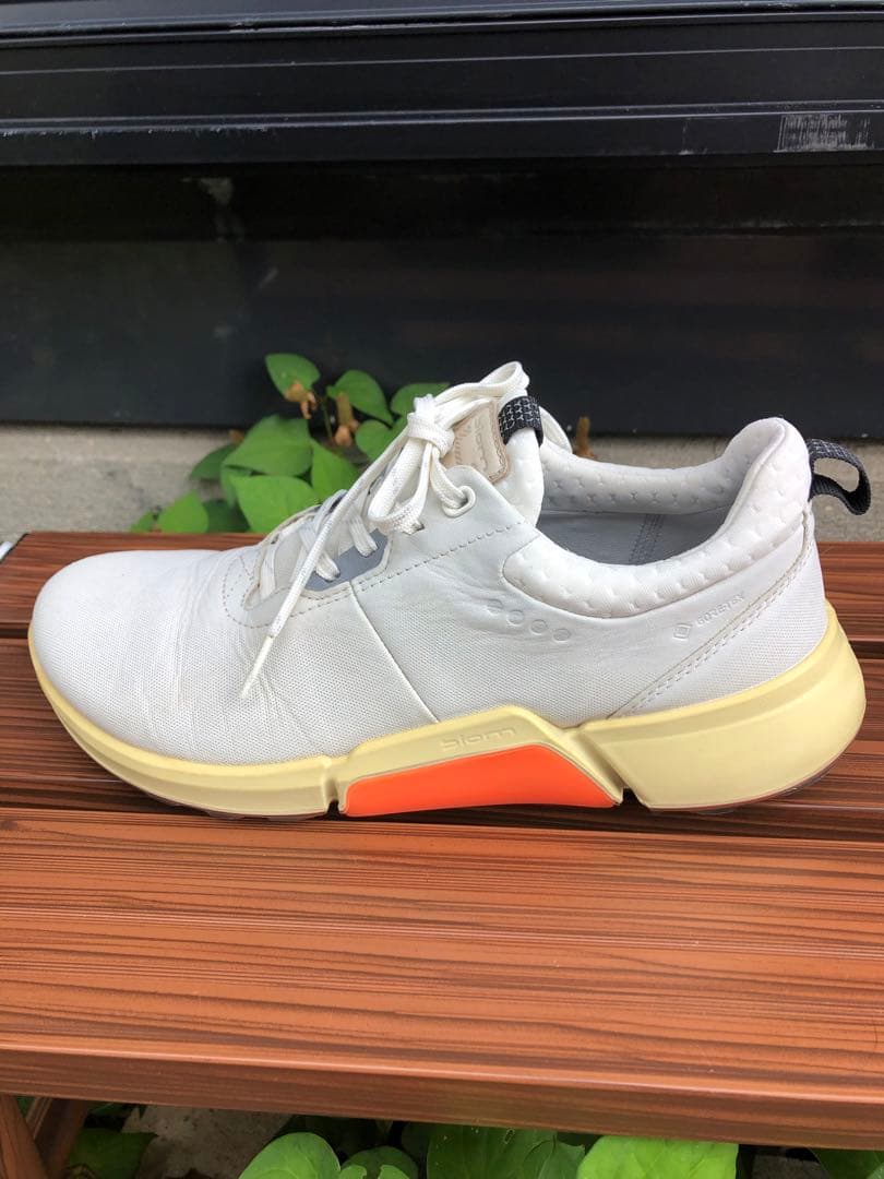 363番 美品ECCO BIOM ゴルフシューズ 37 23.5cmスパイクレス