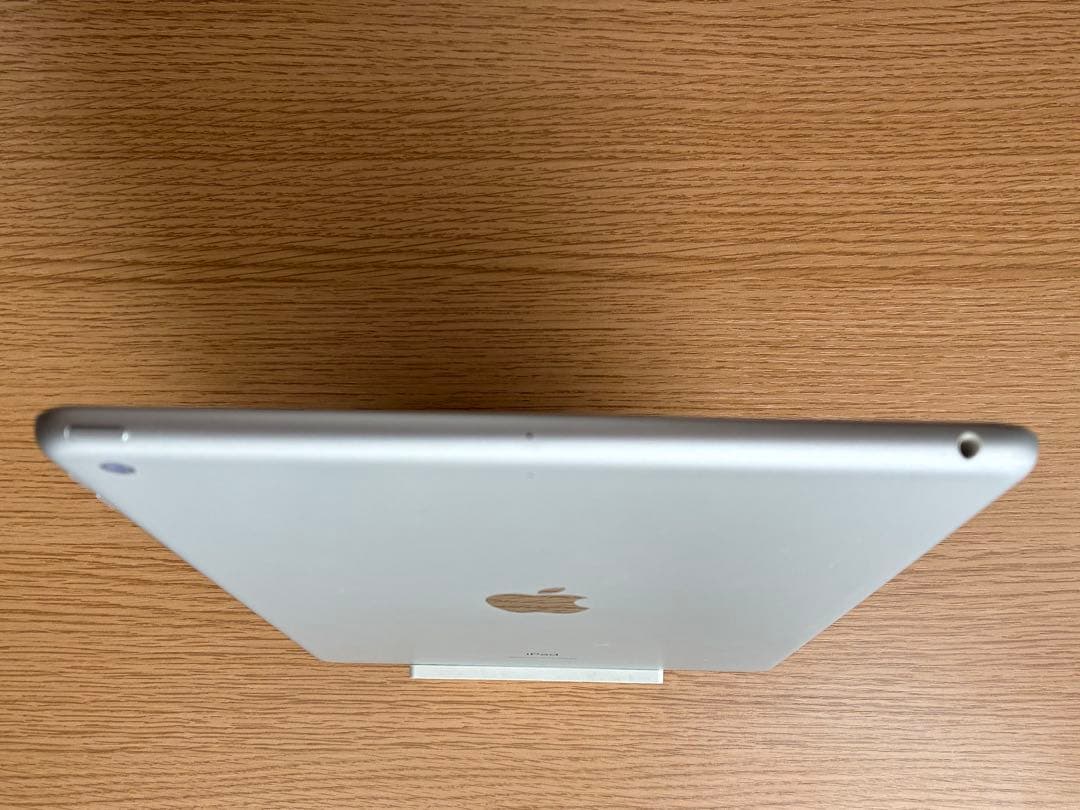 Apple iPad （第7世代）32GBシルバー Wi-Fi