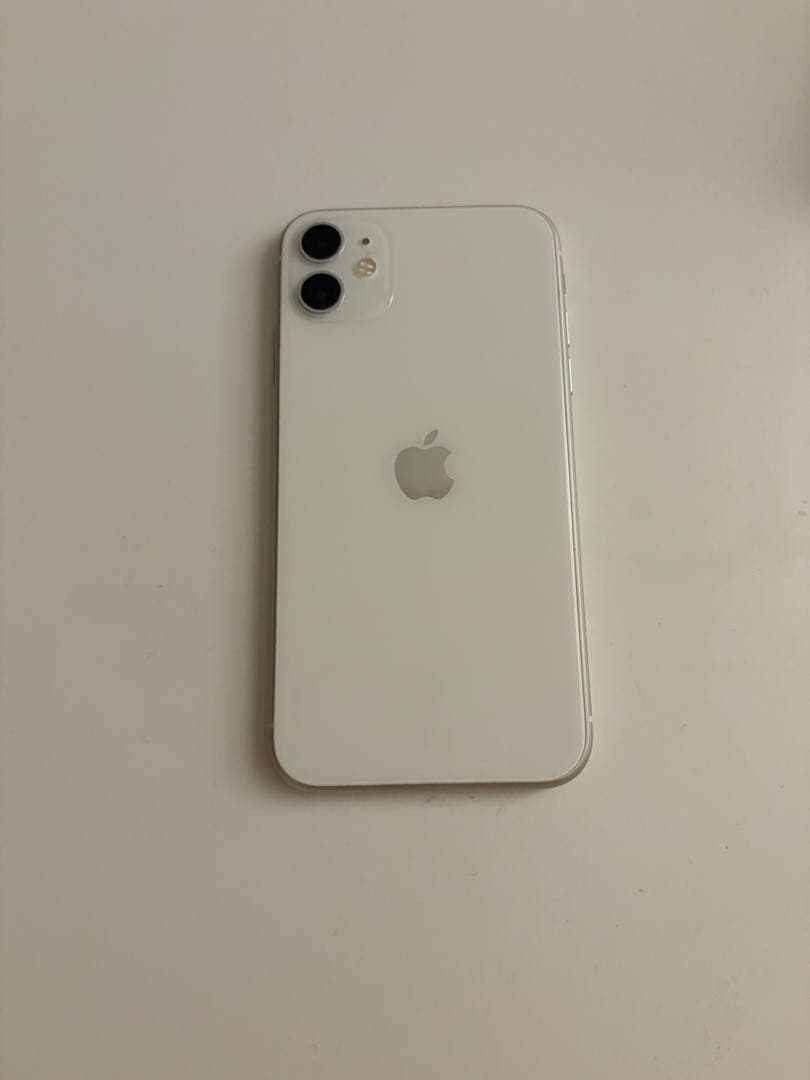 Apple iPhone 11 ホワイト ジャンク品