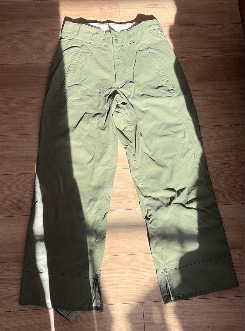 Burtonバートンスノーボード服セット