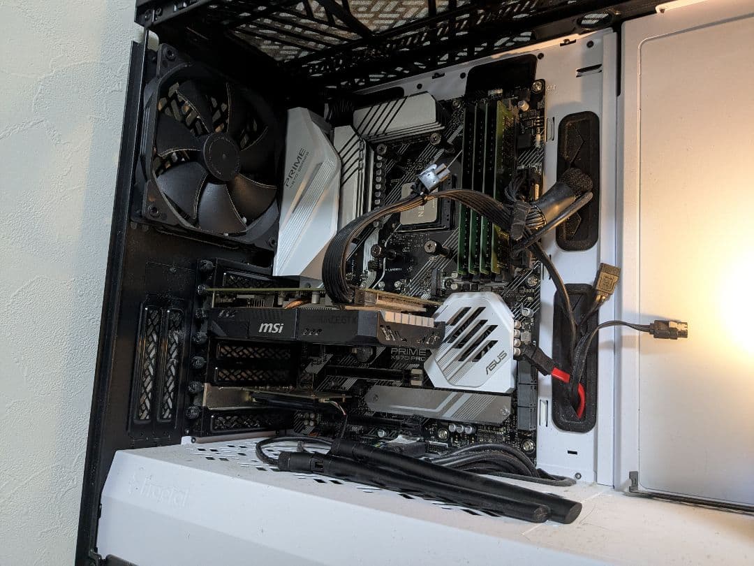 AMD Ryzen 9 3900X + ASUS PRIME X570-PRO他