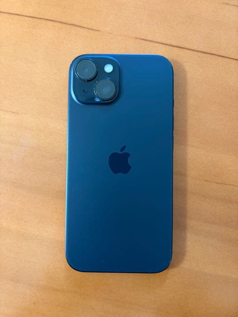 Apple iPhone 15 ブラック 本体 箱付き