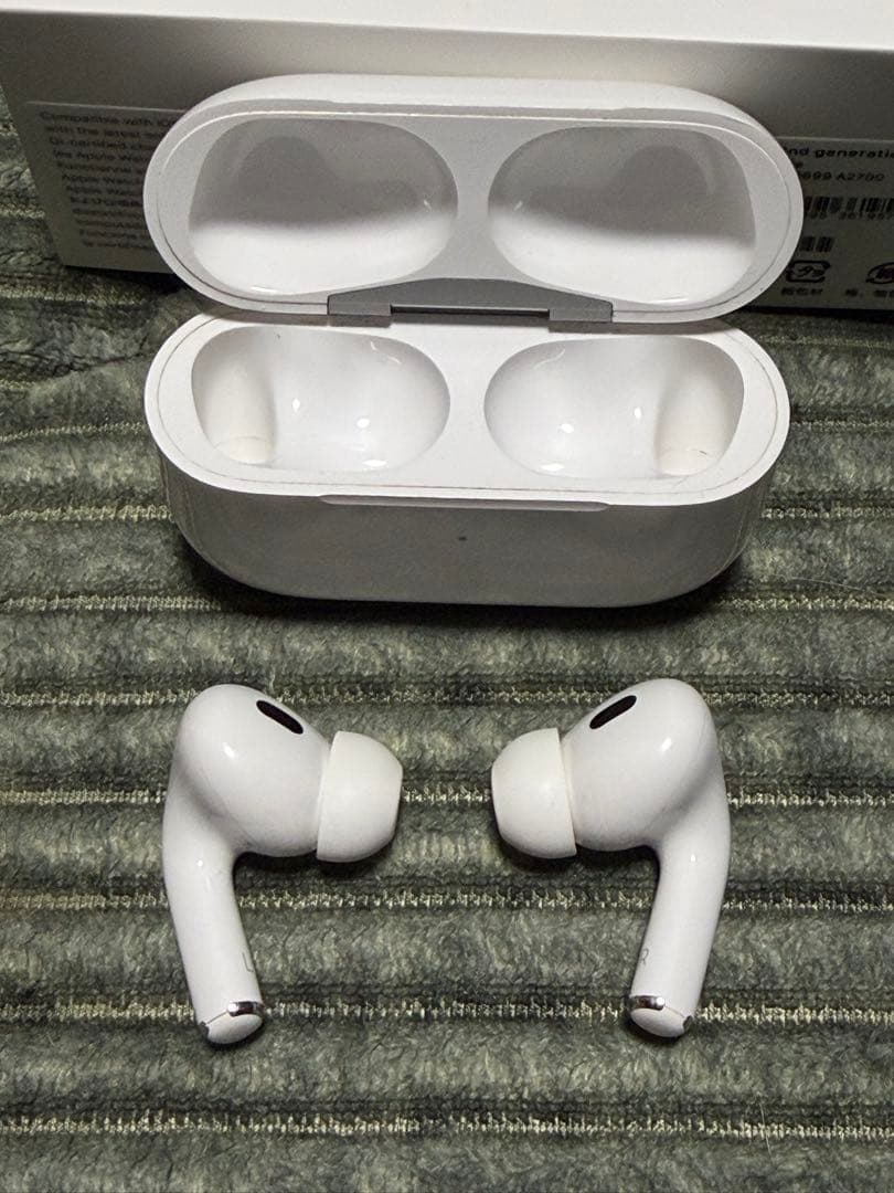 AirPods Pro 2 美品　Lightning MagSafe充電