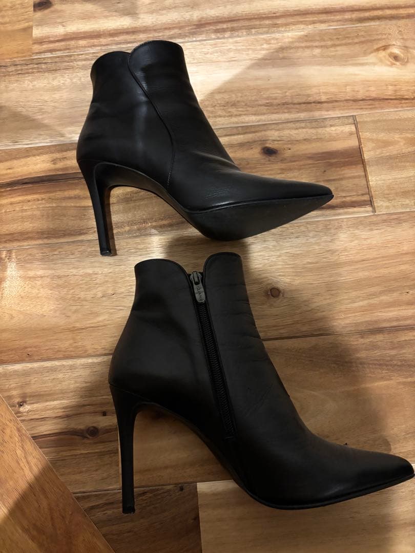 ショートブーツ 高ヒール シンプル美脚ショートブーツ リエンダ ダーリッチ ザラ