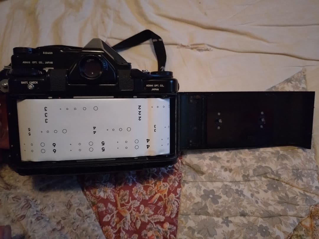 ASAHI PENTAX 6x7 【通称バケペン】中判フィルムカメラ　動作未確認