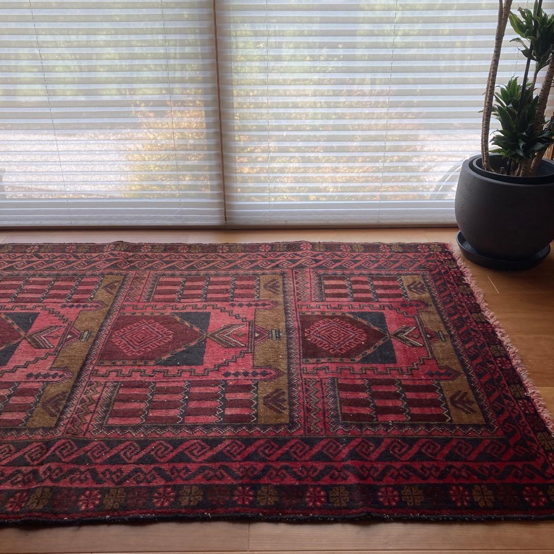 ヴィンテージラグ　トライバルラグ　バルーチ
