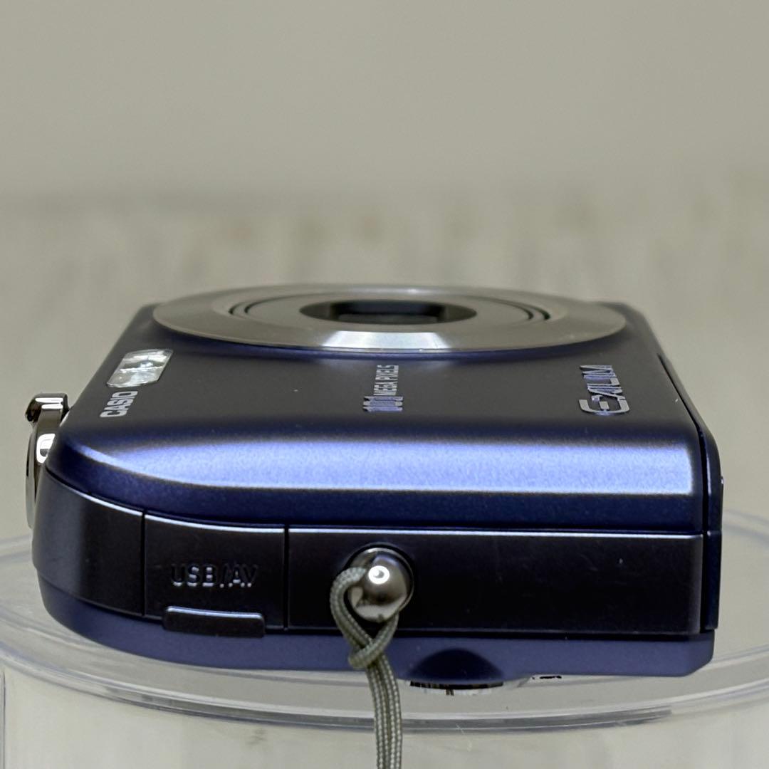 CASIO カメラ　EX-Z1050 充電器　ブルー コンデジ　動作品