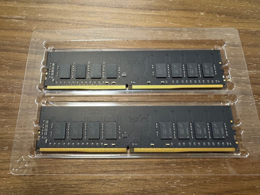 CENTURY DDR4-3200 32GB(16gb × 2)メモリ