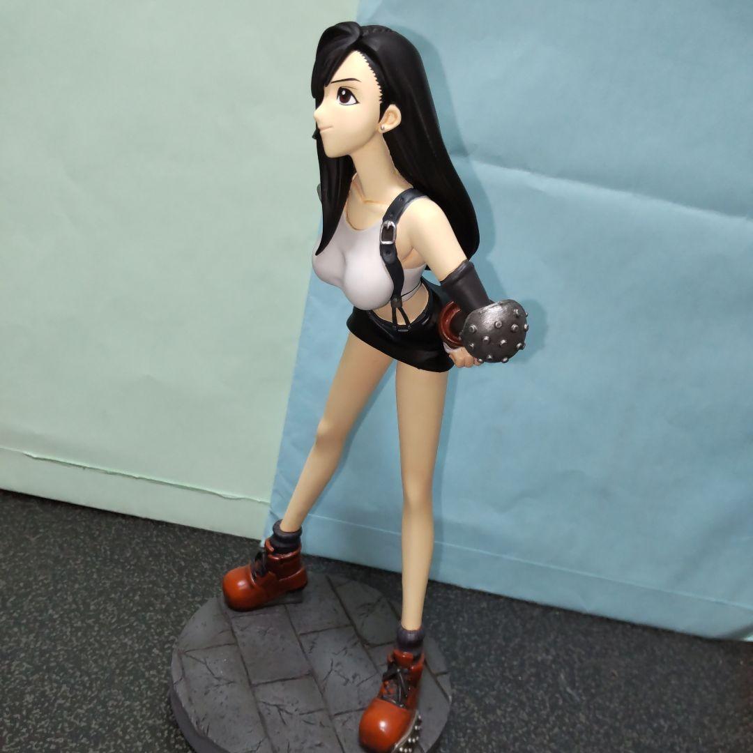 ファイナルファンタジーⅦ ティファ ARTFX J コトブキヤ フィギュア