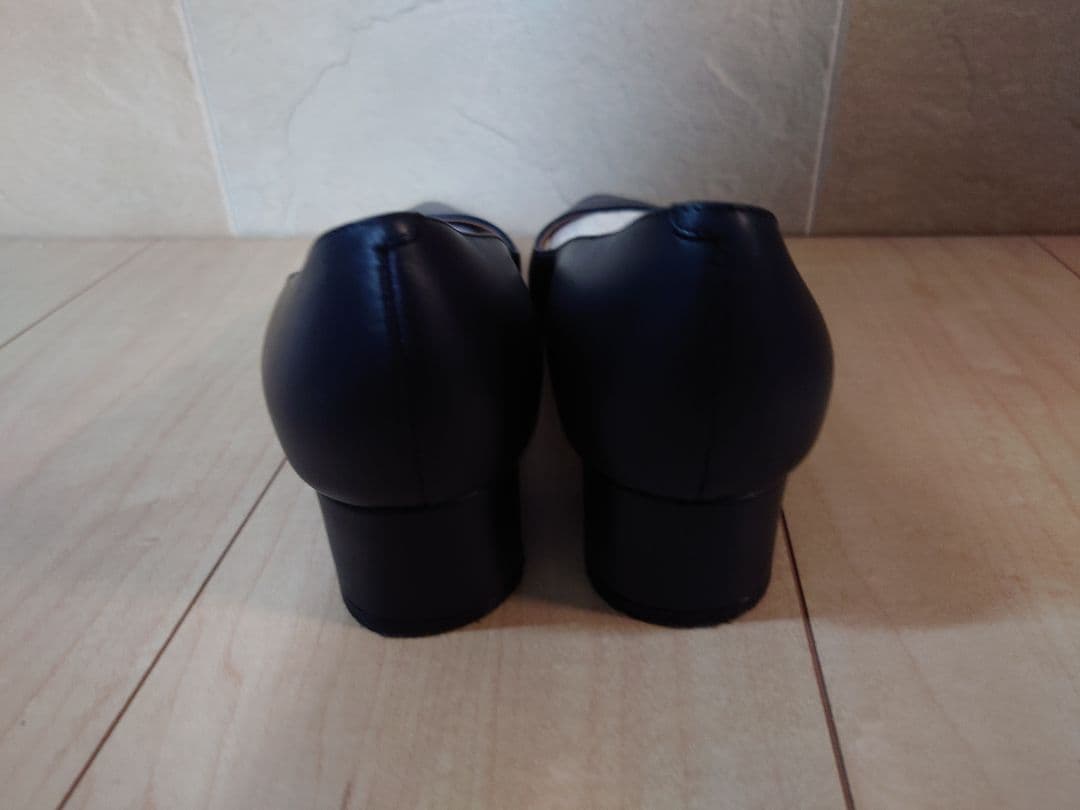 美品　PELLICO　NEBI ローヒールパンプス　37.5　濃紺