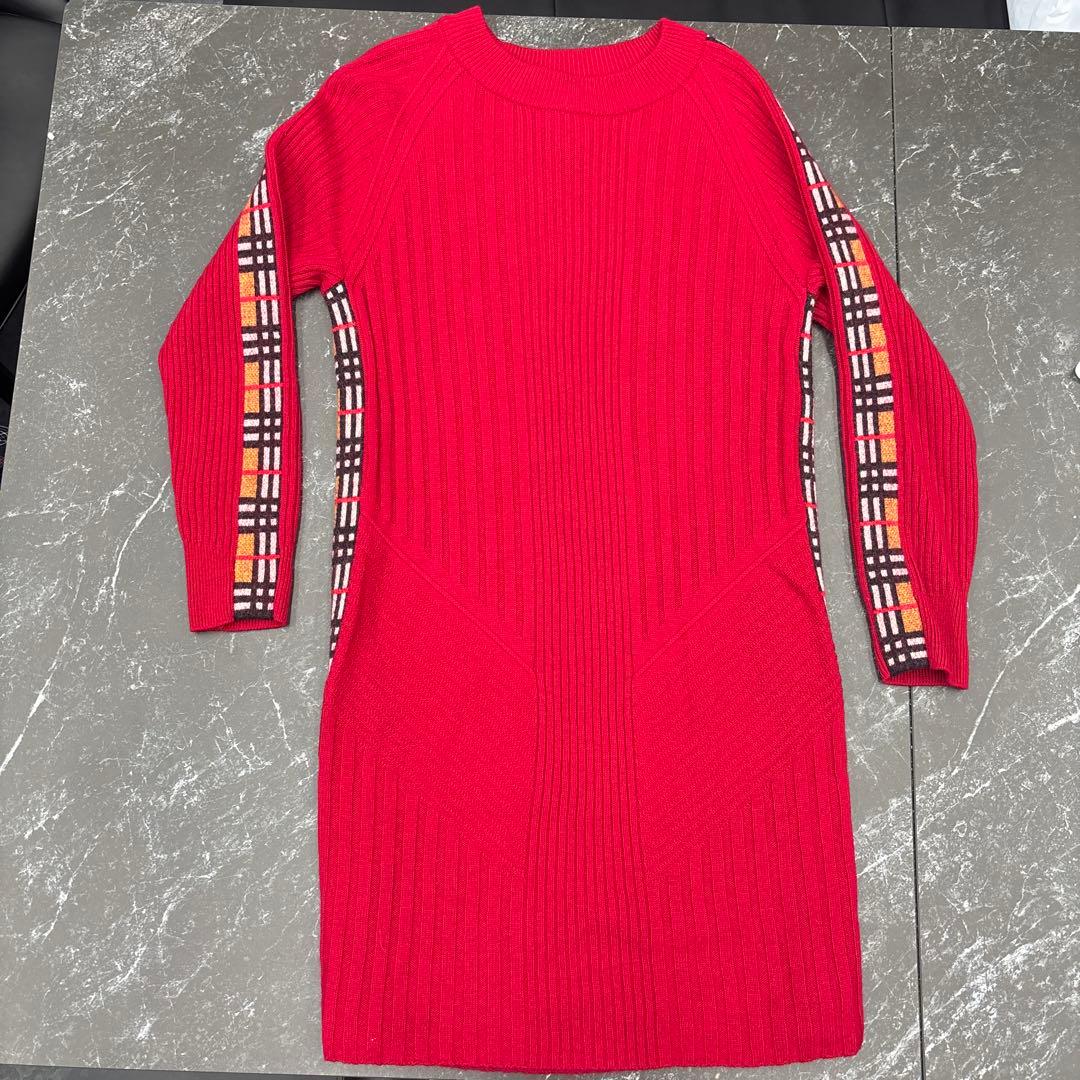 BURBERRYニットワンピ　14Y164㎝大人可