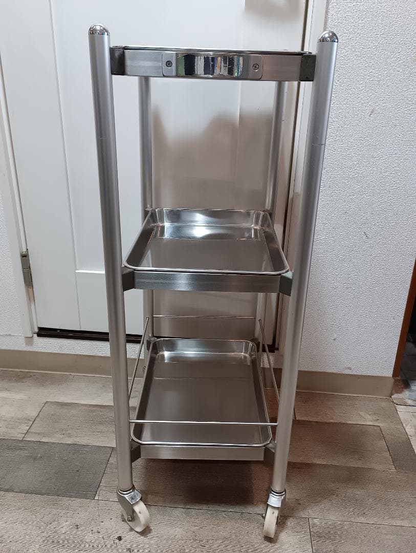 タカラベルモントステンレス 3段ワゴン