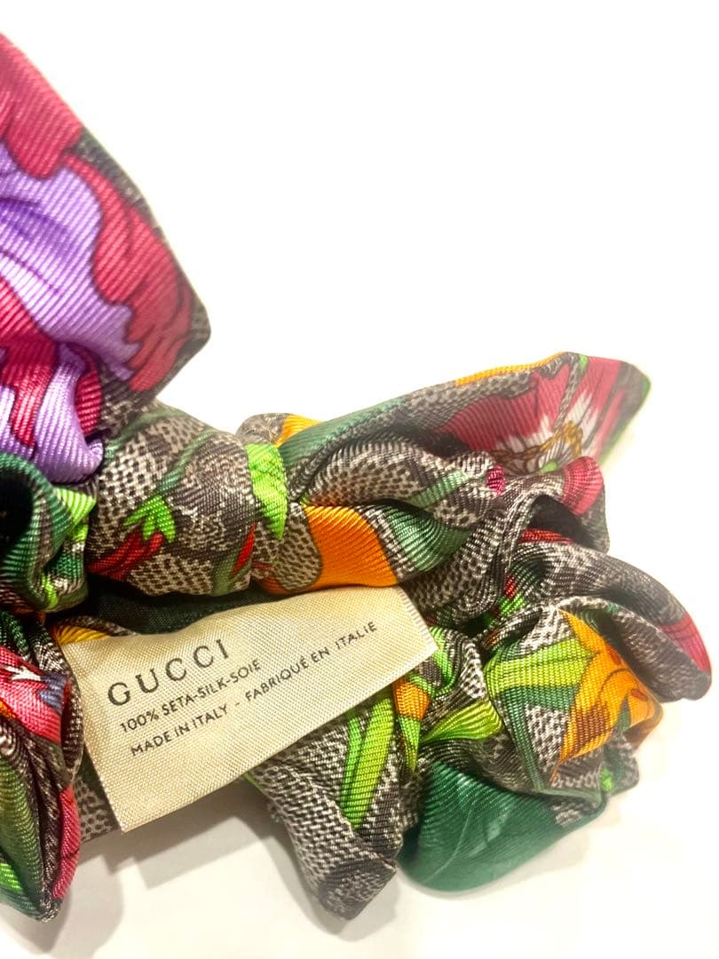 極美品☆グッチ GG柄シュシュ　ヘアゴム　ヘアアクセサリー リボン 花柄