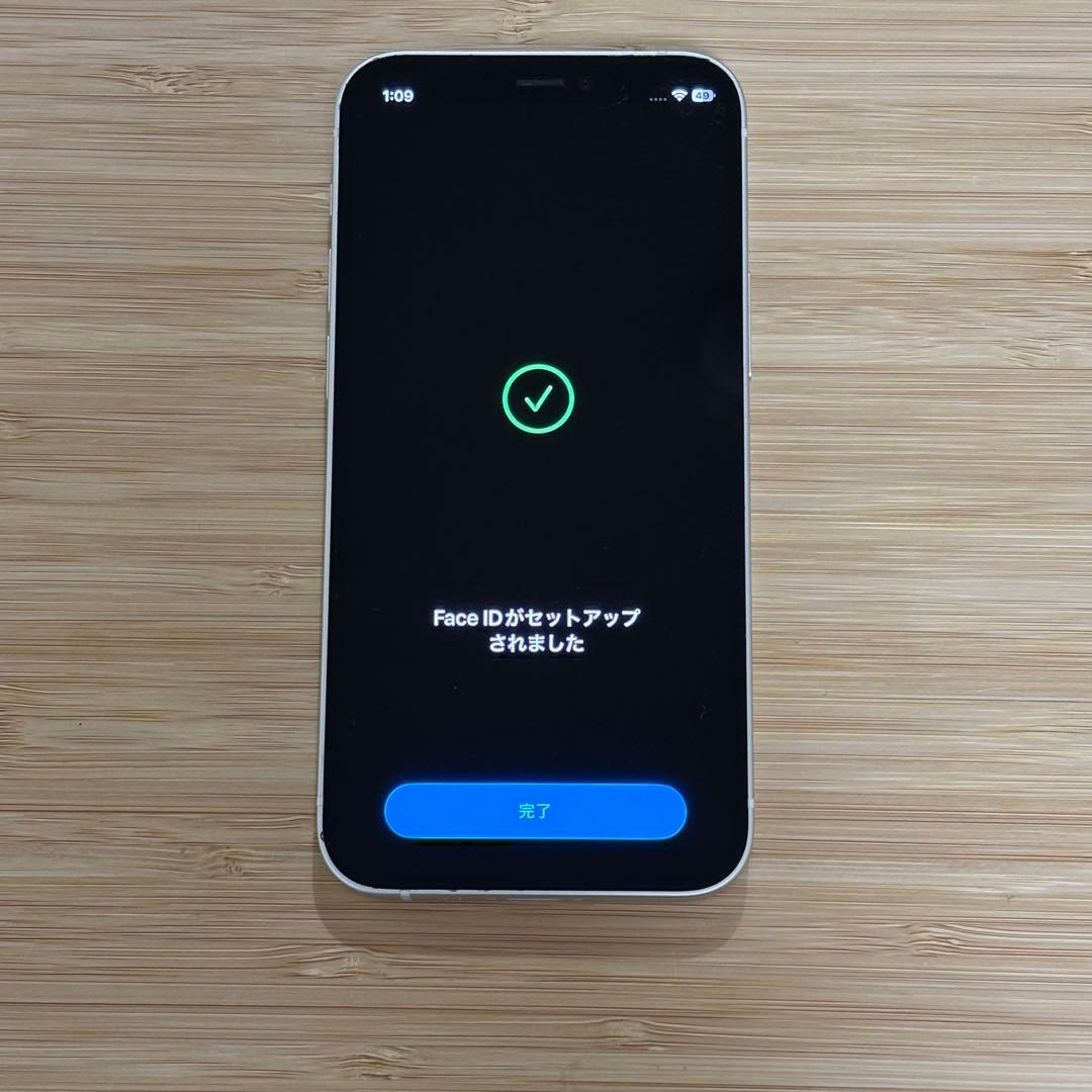 『極美品』iPhone 12 mini 64GB ホワイト　新品バッテリー　本体