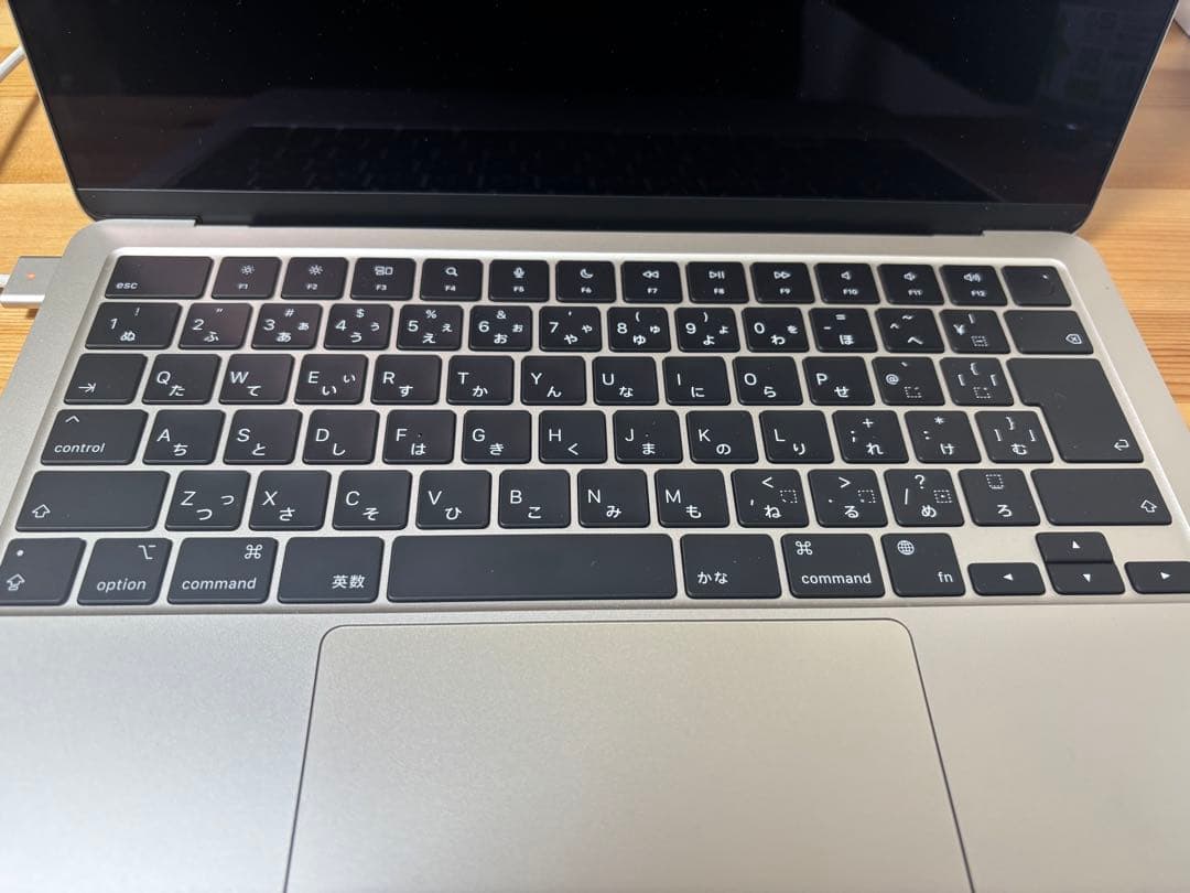 【美品】MacBook Air M2 13インチ 16GB バッテリー100％