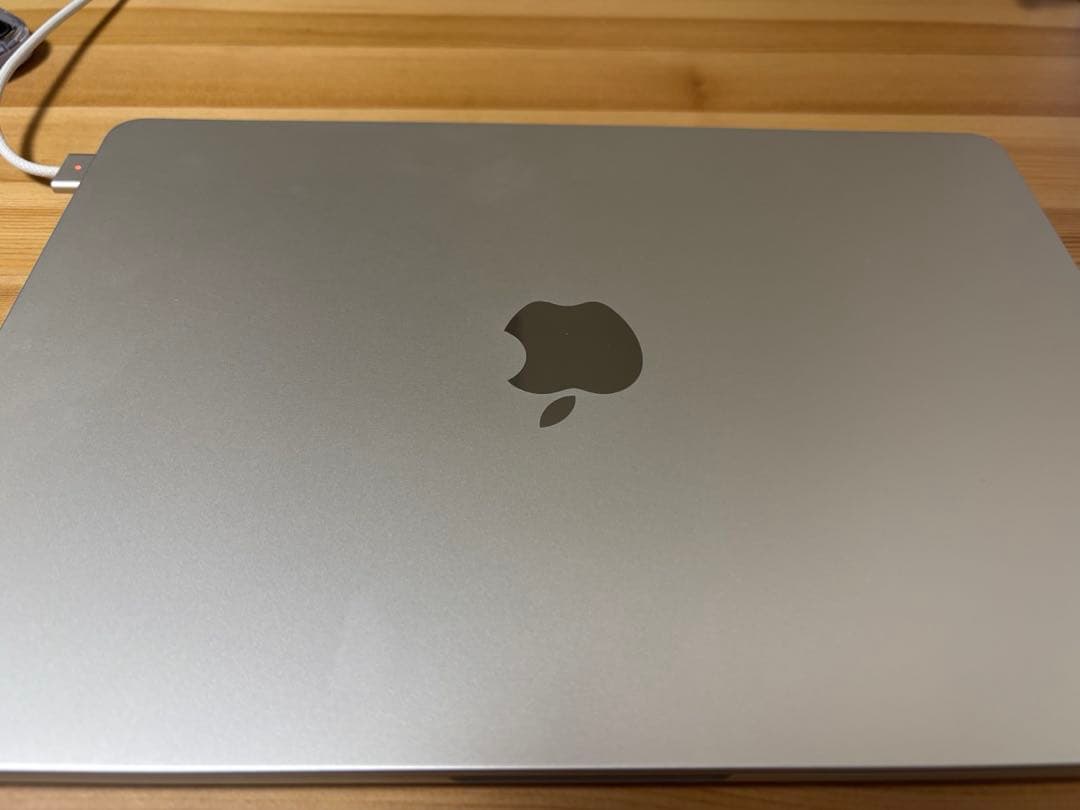 【美品】MacBook Air M2 13インチ 16GB バッテリー100％