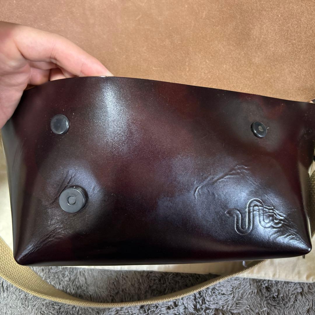 Uni&co. メッセンジャーバッグ XS