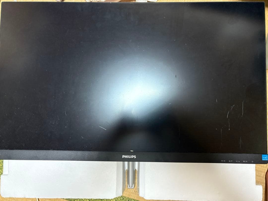 Philips E line 27インチモニター