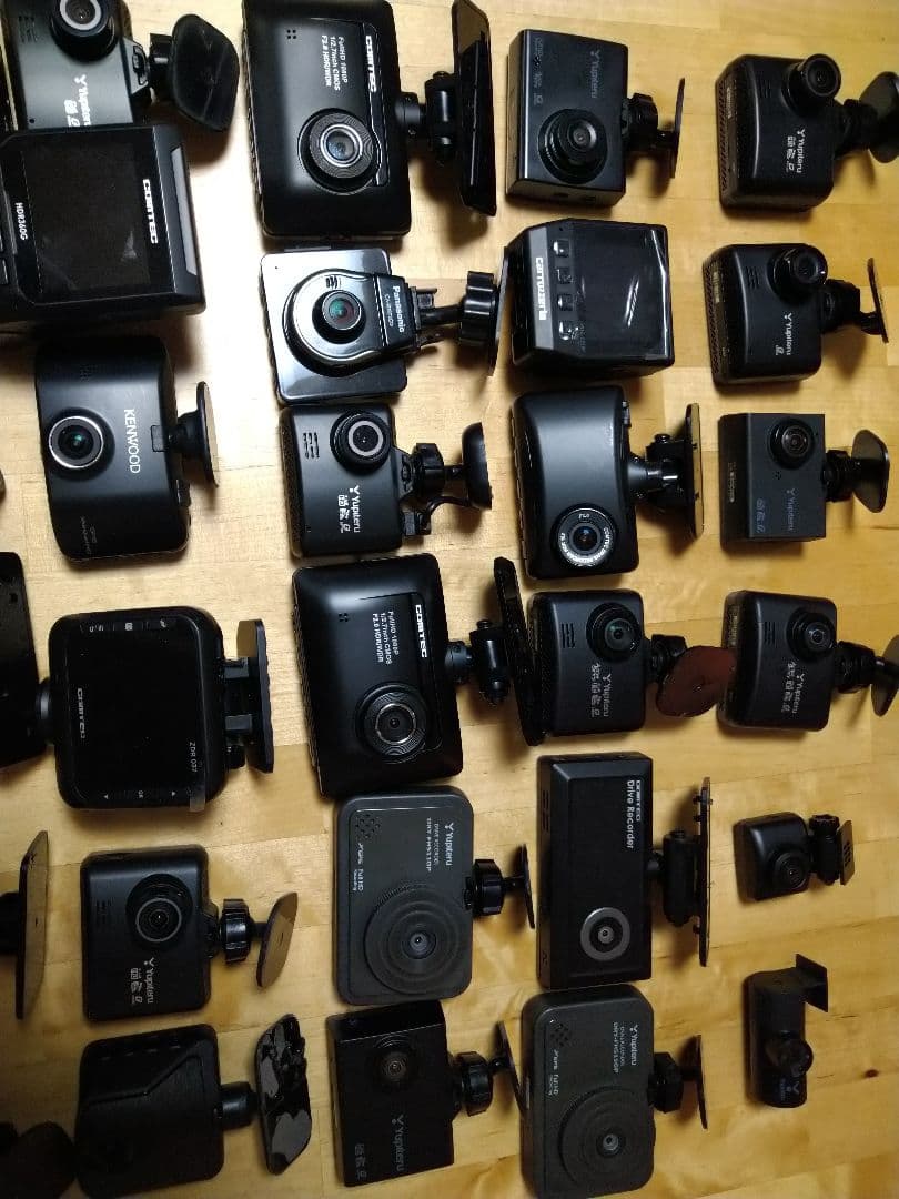 ドライブレコーダー５０個