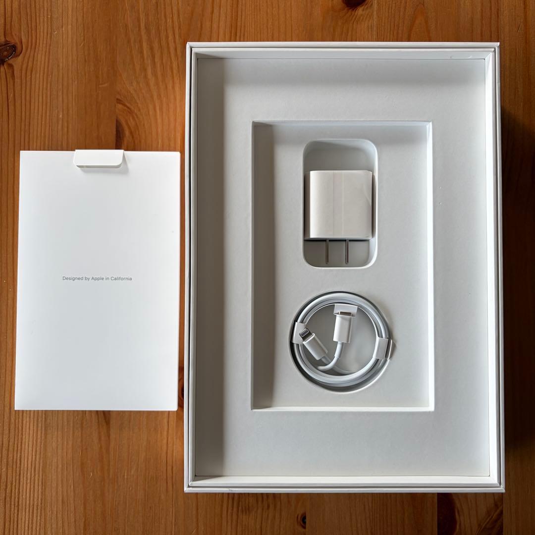 Apple iPad (第9世代) 256GB シルバー本体