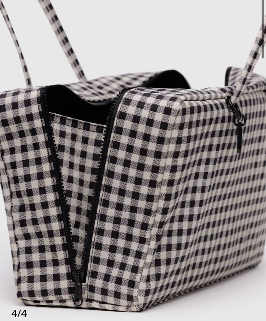 バッグ BAGGU_Medium Nylon Bowler Bag